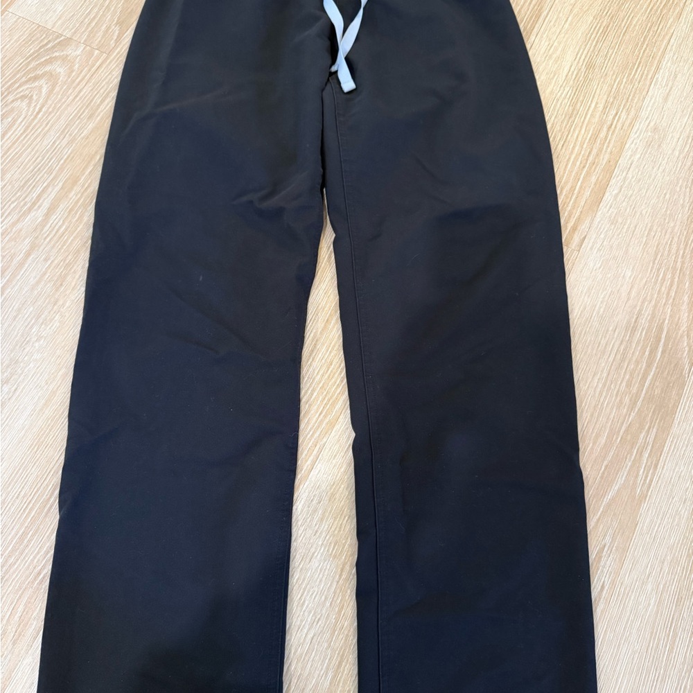 Figs Women’s Livingston scrub pants